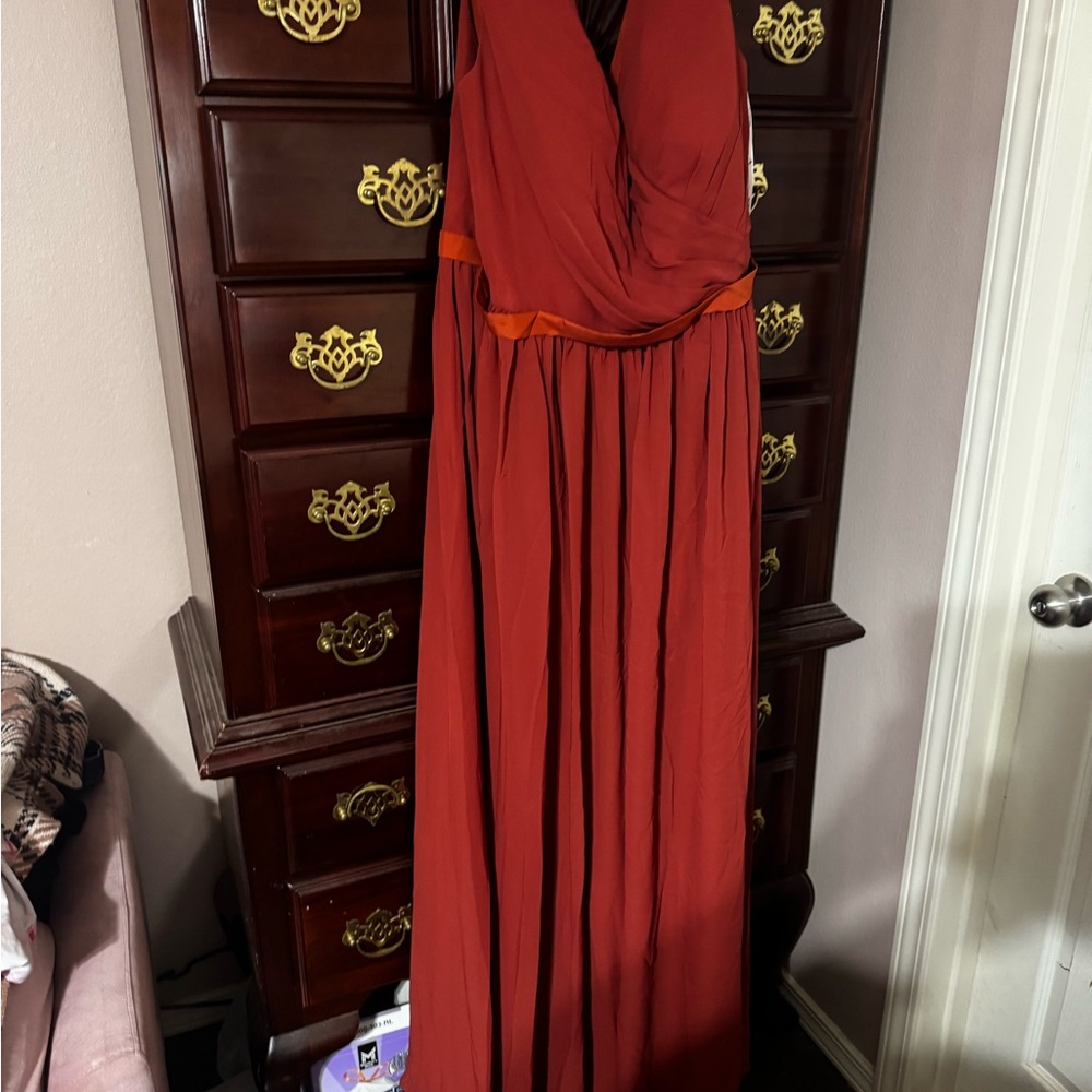 Chic Rust Maxi Dress